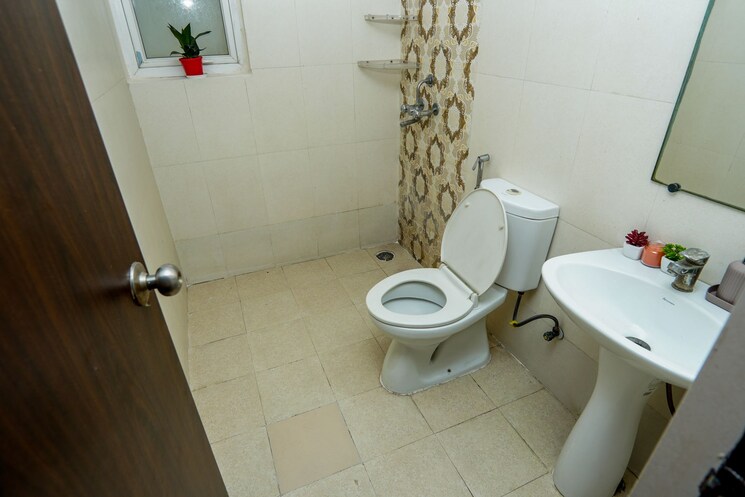 Bathroom, afowo-raksha-addela 3 Bedroom 1340 Sq.Ft. Apartment In Sector 16c Greater Noida Greater Noida 8977048