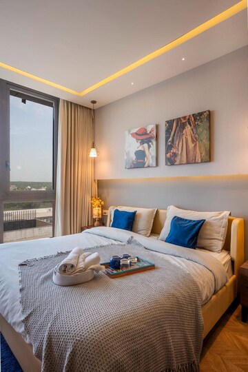 Bedroom in 4 BHK Builder Floor at Unitech South City 1, South City 1 – for Sale