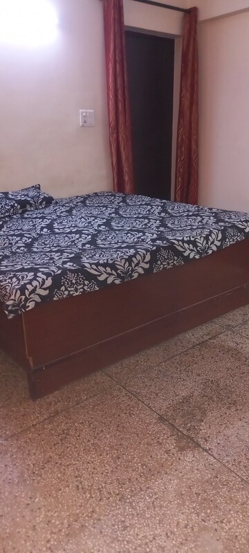 Bedroom in 1 RK Apartment at Ip Extension – for Rent