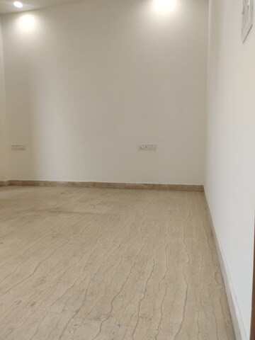 Room in 2 BHK Builder Floor at Lajpat Nagar 4 – for Rent