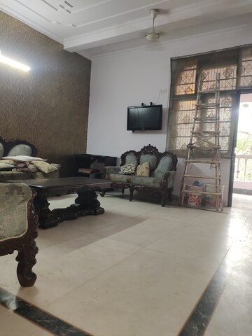 Team Area in 2 BHK Builder Floor at Lajpat Nagar 4 – for Rent