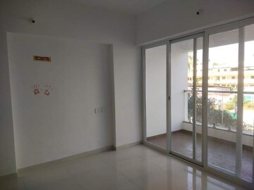 Room in 1 BHK Apartment at Duville Riverdale Heights, Kharadi – for Rent