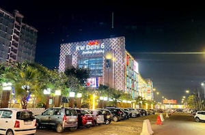  Shop For Sale in KW Delhi 6, Raj Nagar Extension