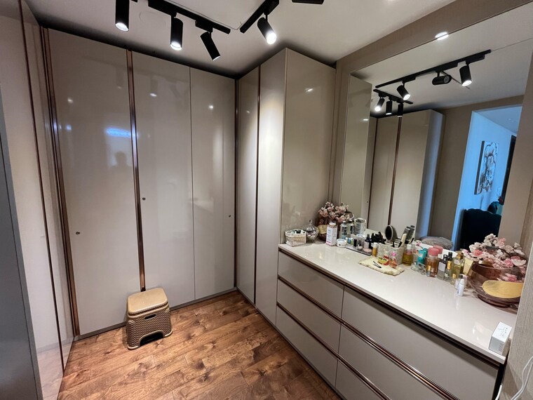 undefined, elan-the-presidential 3 Bedroom 2450 Sq.Ft. Apartment In Sector 106 Gurgaon 8977141