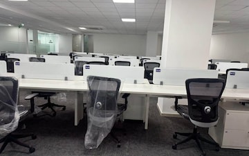 Team Area in Office Space at Scheme 140 – for Rent
