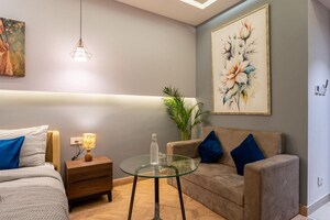 Living Room in 3 BHK Builder Floor at Unitech South City 1, South City 1 – for Sale