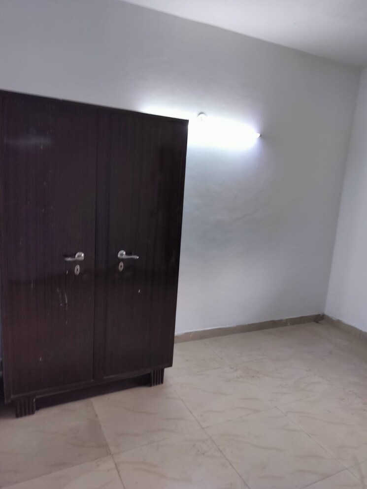 Room, era-redwood-residency 3 Bedroom 1470 Sq.Ft. Apartment In Sector 78 Faridabad 8977152