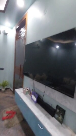 Furnished Amenities in 2 BHK Builder Floor at BPTP District, Sector 81 – for Sale