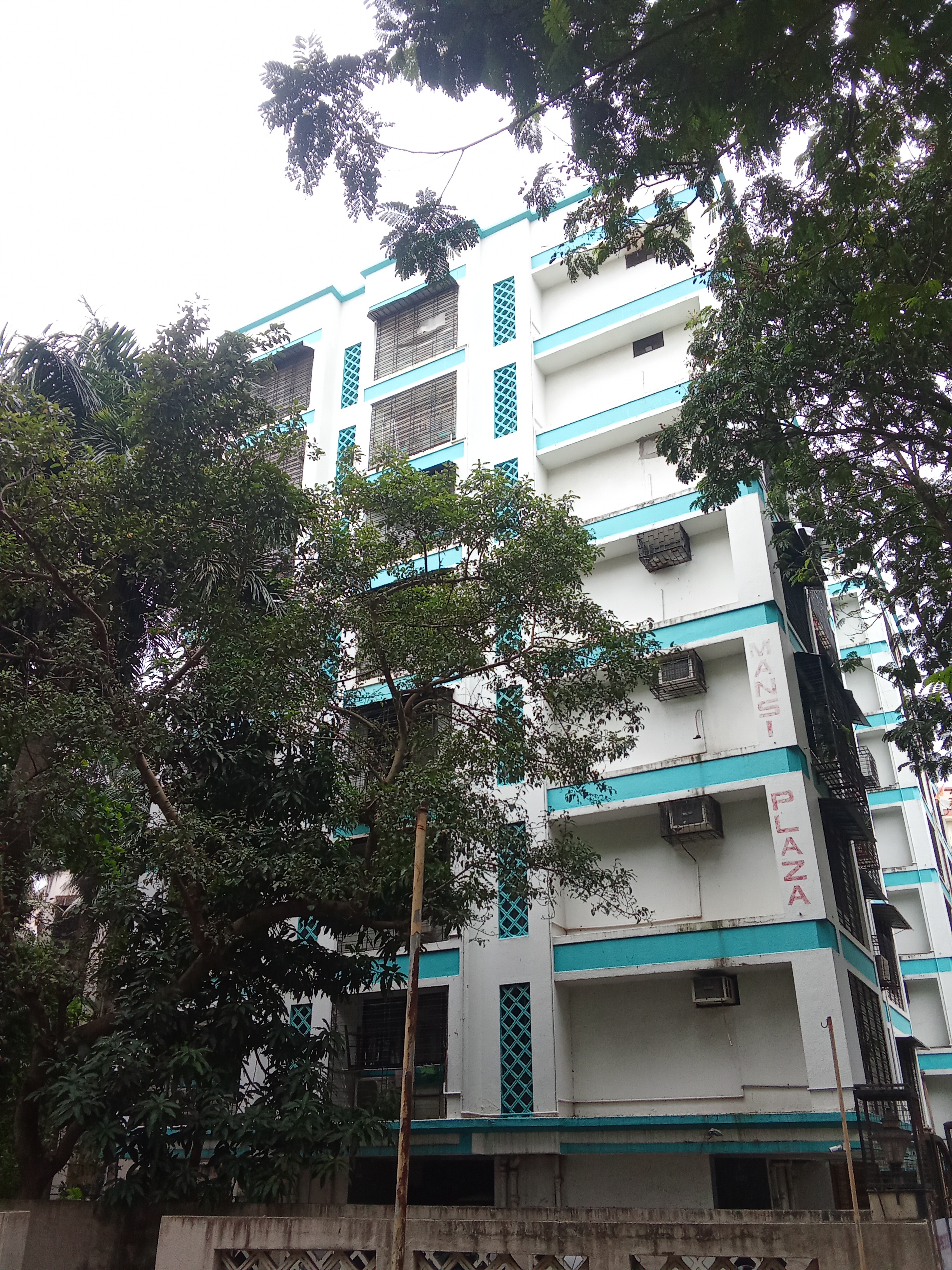 2 BHK Apartment For Rent in Peerless Mansi Plaza CHS