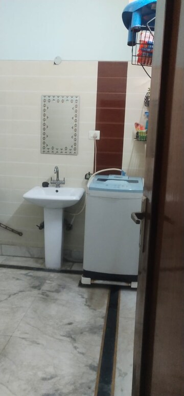 Kitchen in 2 BHK Villa at Sector 48 – for Rent