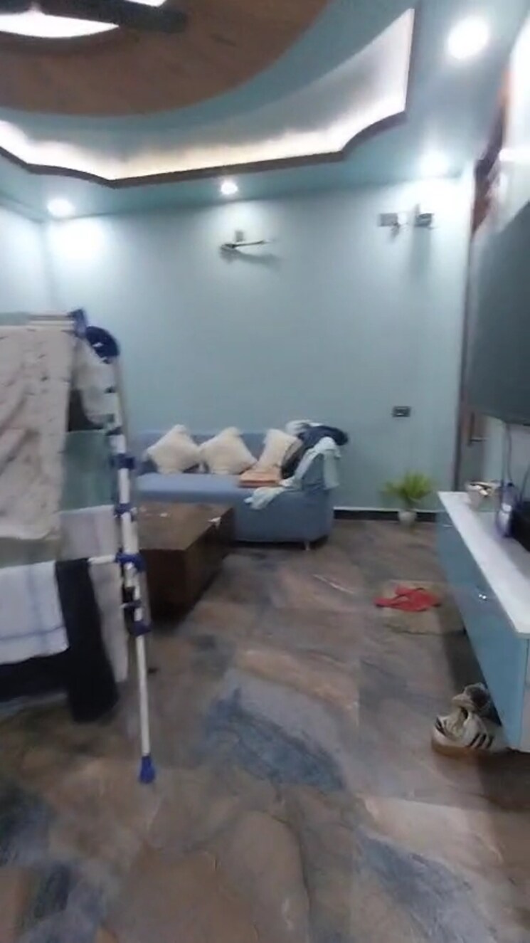 Living Room, bptp-district 3 Bedroom 150 Sq.Yd. Builder Floor In Sector 81 Faridabad 8977241