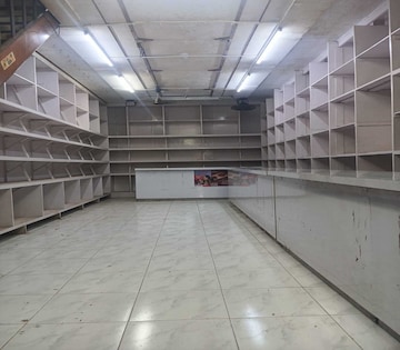  Shop For Rent in Dadar West