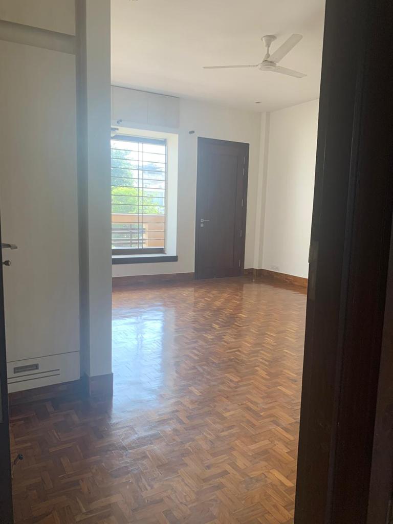 3 BHK + Extra Room Builder Floor For Rent in Sushant Lok I