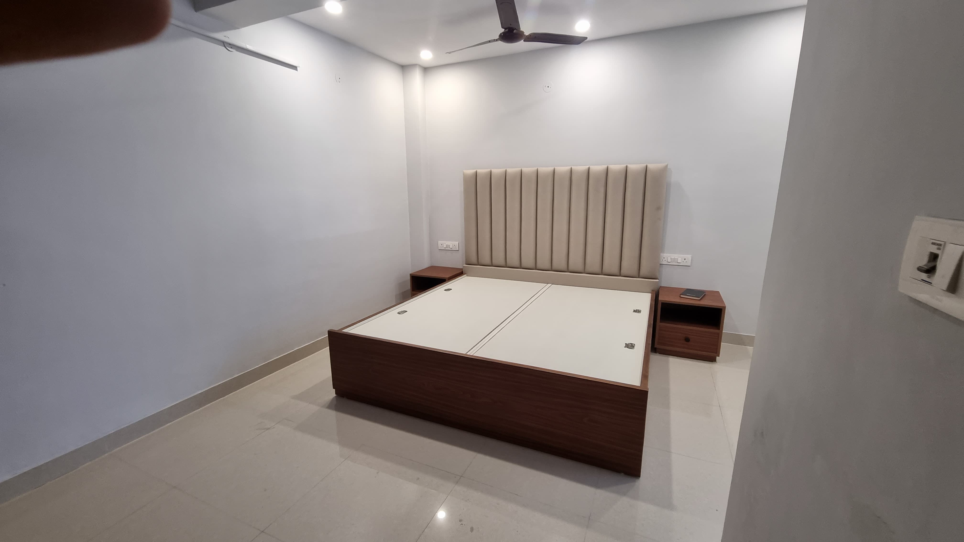 1 BHK Builder Floor For Rent in Niti Khand III