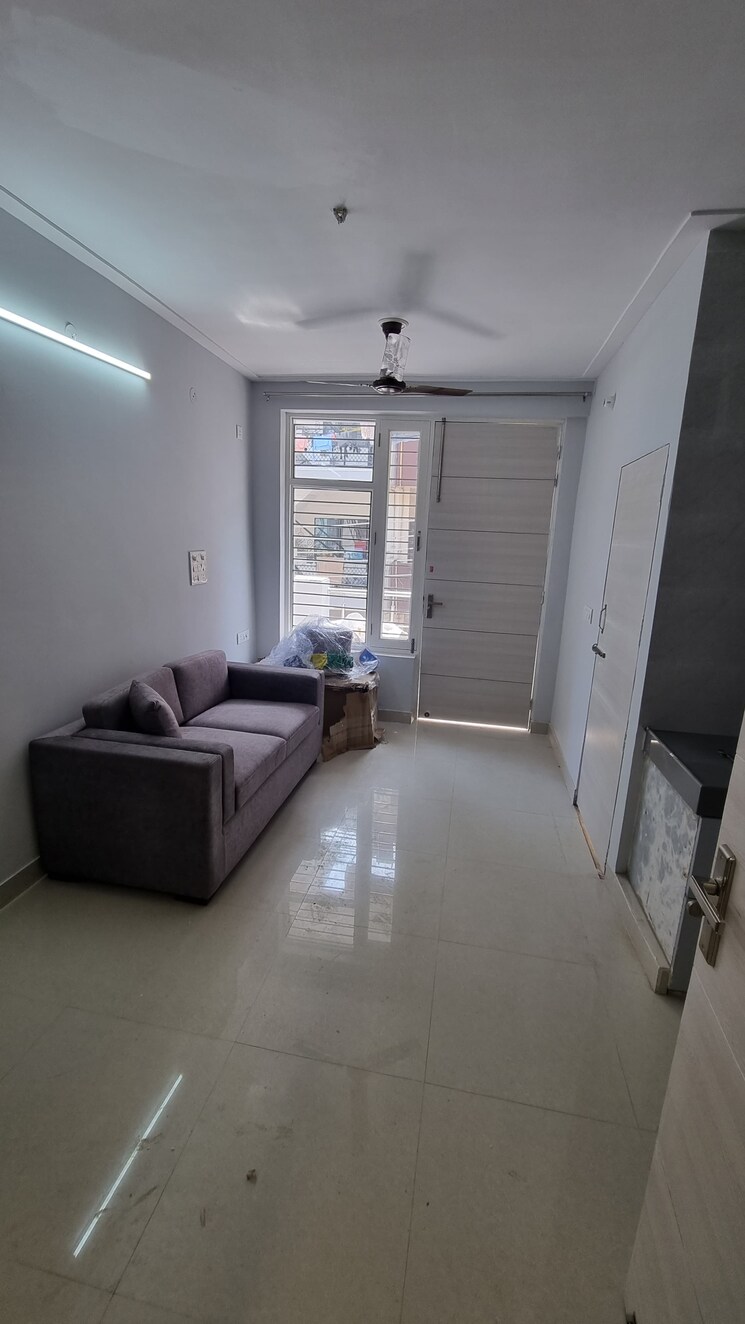 Living Room, niti khand iii 1 Bedroom 500 Sq.Ft. Builder Floor In Niti Khand Iii Ghaziabad 8977262