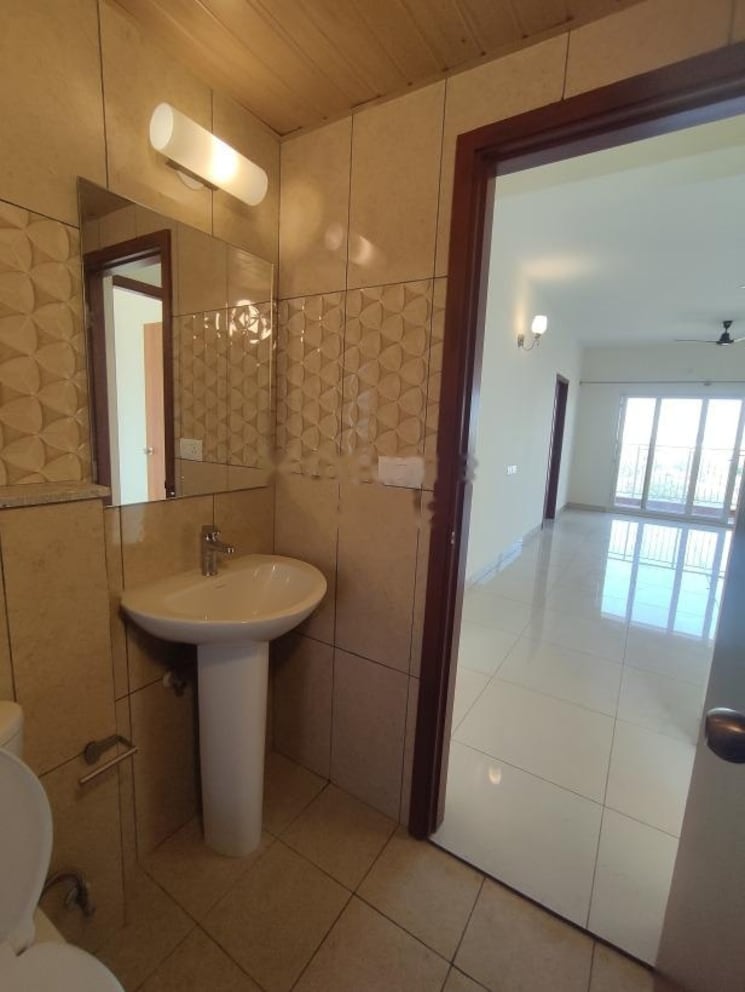 Bathroom, prestige-fontaine-bleau 3 Bedroom 1102 Sq.Ft. Apartment In Whitefield Bangalore 8977277