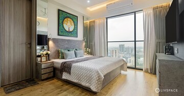 Bedroom in 4 BHK Apartment at Hero Homes Palatial, Sector 104 – for Sale