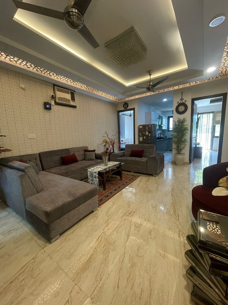 Living Room, sushant lok i 3 Bedroom 215 Sq.Yd. Builder Floor In Sushant Lok I Gurgaon 8977323