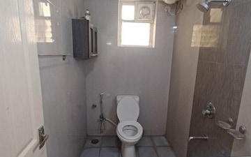 Attached Bathroom in 2 BHK Apartment at SV Brindavanam, Panathur – for Rent