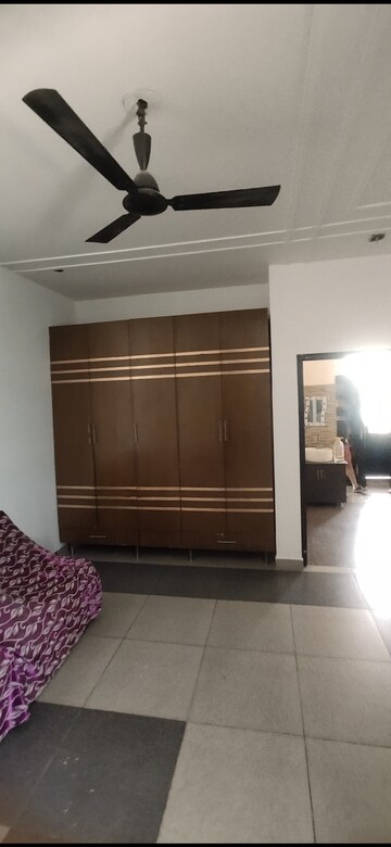 Furnished Amenities in 2 BHK Builder Floor at Sector 14 – for Rent