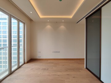 Room in 1 BHK Apartment at Bhartiya Leela Residences, Thanisandra Main Road – for Rent