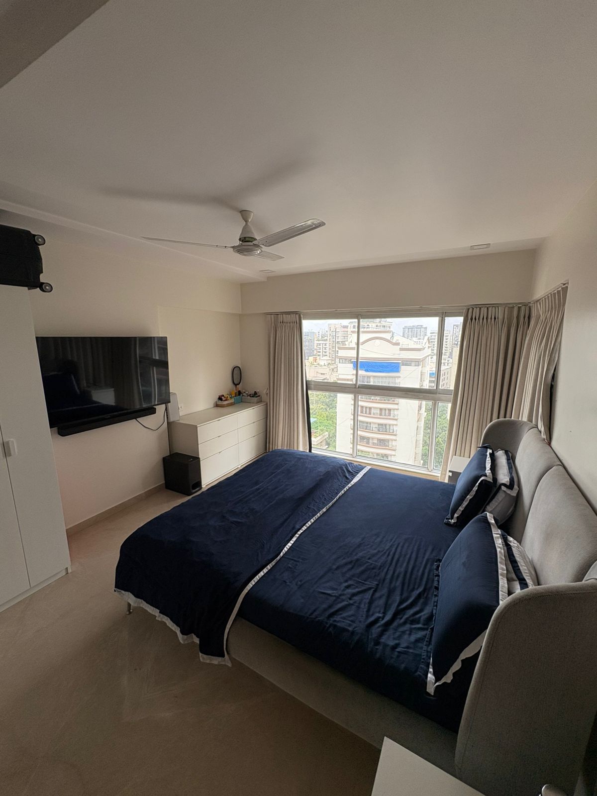 3 BHK 1600 Sq.Ft. Apartment in Ekta Eros