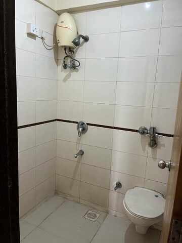 Bathroom in 3 BHK Apartment at Dosti Acres Aster, Wadala East – for Rent