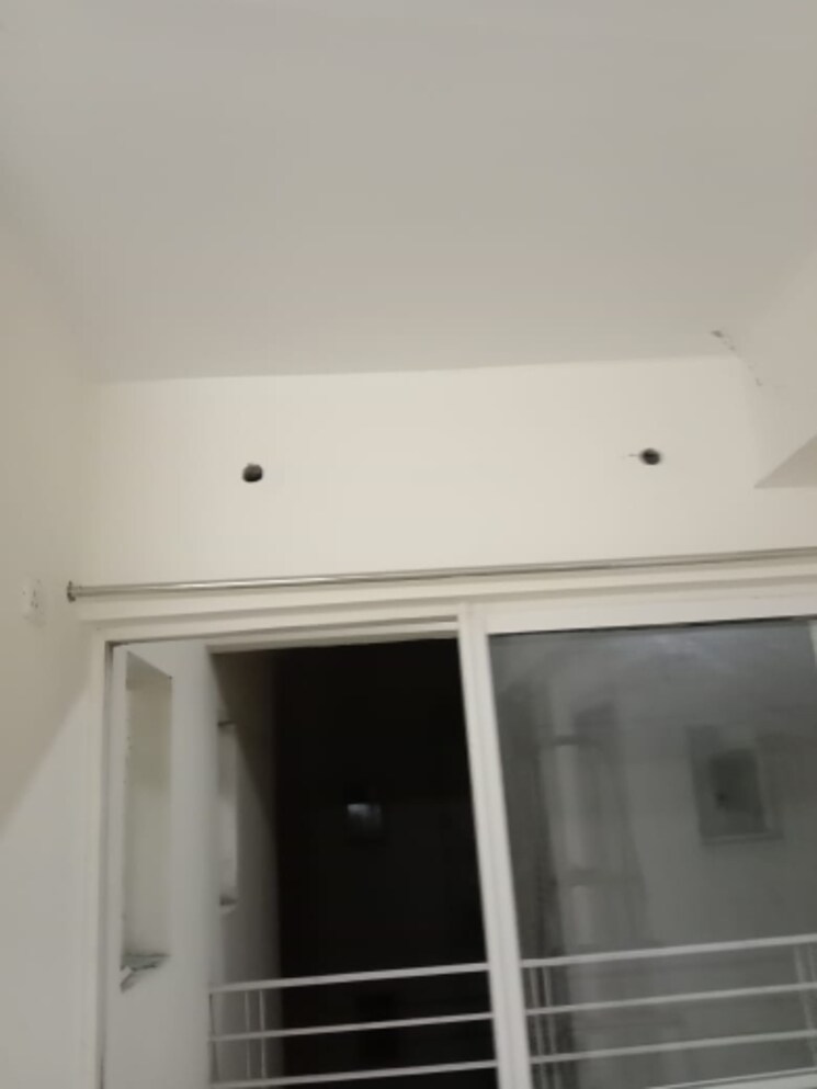 undefined, paras-seasons 2 Bedroom 830 Sq.Ft. Apartment In Sector 168 Noida 8977433