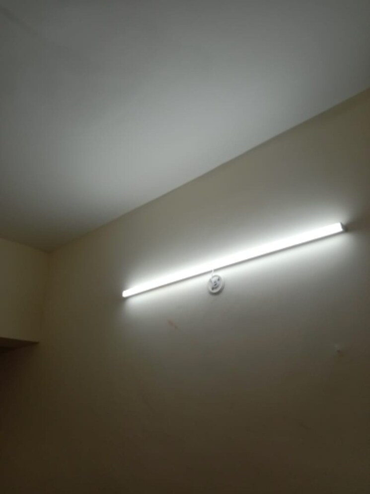 Room, paras-seasons 2 Bedroom 830 Sq.Ft. Apartment In Sector 168 Noida 8977433