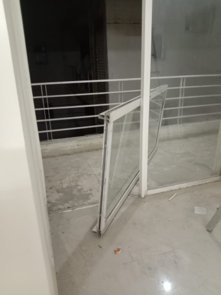 Balcony, paras-seasons 2 Bedroom 830 Sq.Ft. Apartment In Sector 168 Noida 8977433