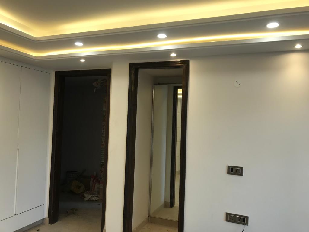 3 BHK + Extra Room Builder Floor For Rent in South City 1