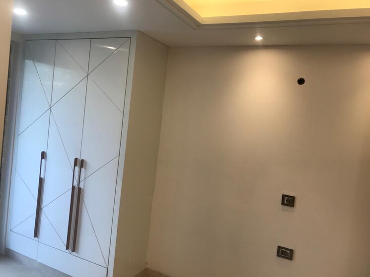 Room, south city 1 3 Bedroom 500 Sq.Yd. Builder Floor In South City 1 Gurgaon 8977447