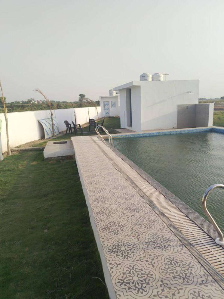 Exterior View, sector 29 yamuna expressway  280 Sq.Yd. Plot In Sector 29 Yamuna Expressway Greater Noida 8977504
