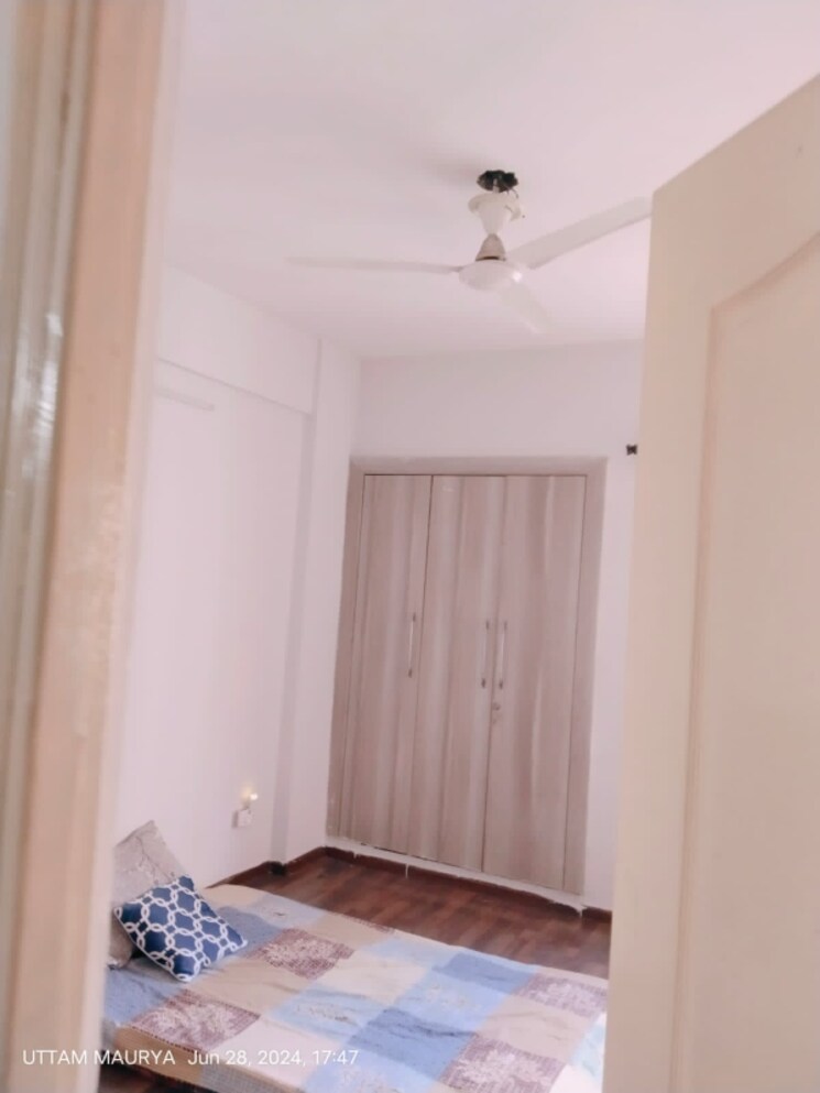 Bathroom, paras-seasons 2 Bedroom 985 Sq.Ft. Apartment In Sector 168 Noida 8977505
