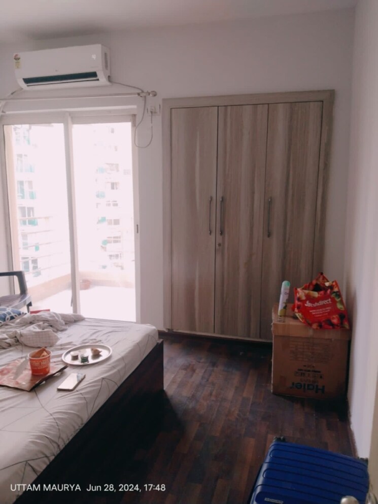 Bedroom, paras-seasons 2 Bedroom 985 Sq.Ft. Apartment In Sector 168 Noida 8977505