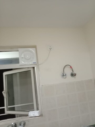 Furnished Amenities in 3 BHK Apartment at Paras Seasons, Sector 168 – for Rent