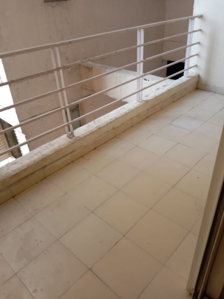 Balcony, paras-seasons 3 Bedroom 1130 Sq.Ft. Apartment In Sector 168 Noida 8977562