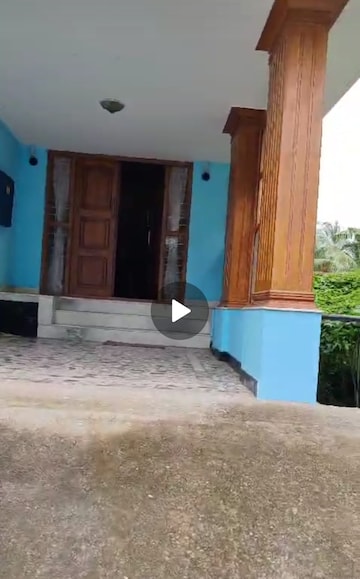 Bedroom in 6+ BHK Independent House at Cheroor – for Sale