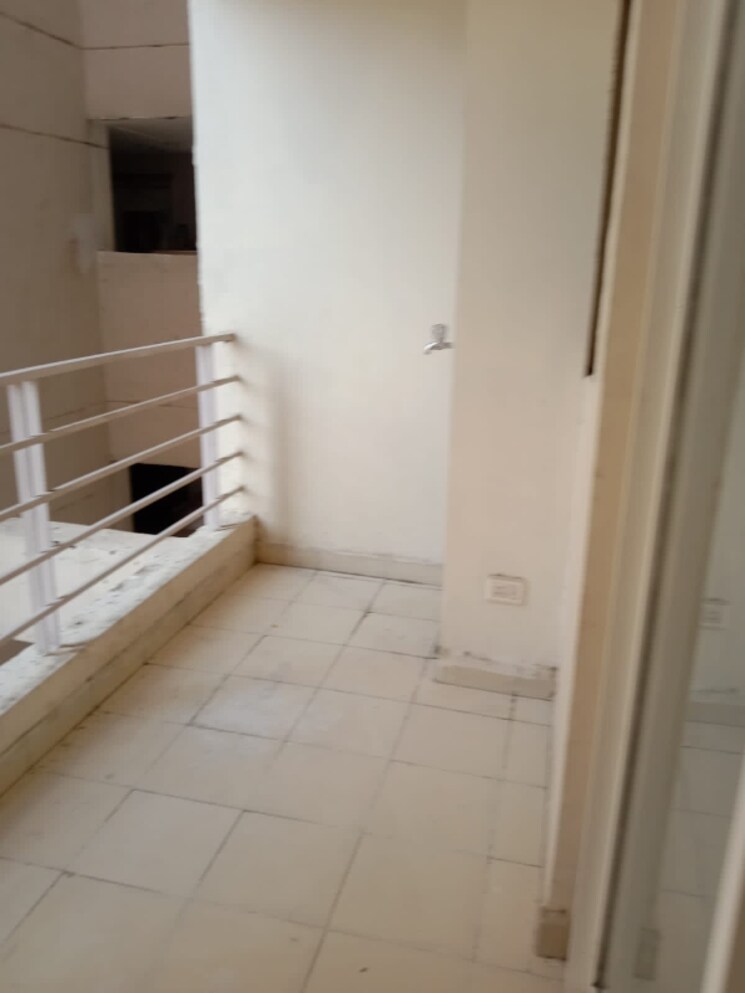 Balcony, paras-seasons 2 Bedroom 795 Sq.Ft. Apartment In Sector 168 Noida 8977595