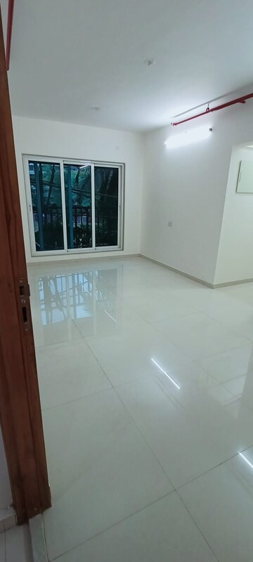 1 BHK Apartment For Sale in Hi Bliss Tower, Dahisar West
