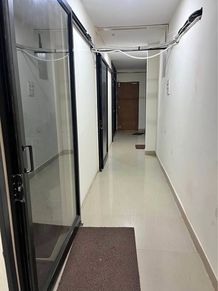 undefined, tukoganj Commercial Office Space 1400 Sq.Ft. In Tukoganj Indore 8977612