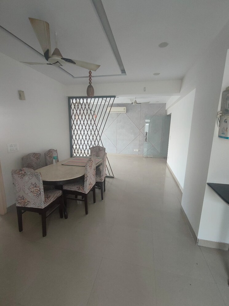 Team Area, new-shivalik-society 4 Bedroom 2400 Sq.Ft. Apartment In Sector 51 Gurgaon 8977734