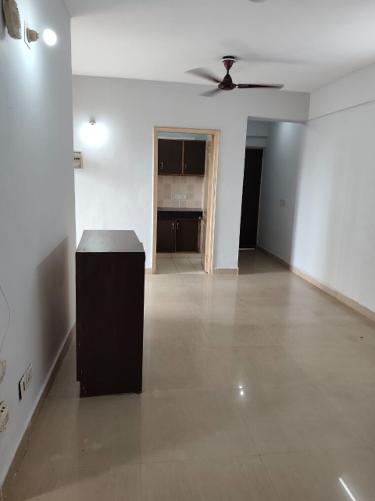 Room, paras-tierea 3 Bedroom 1592 Sq.Ft. Apartment In Sector 137 Noida 8977703