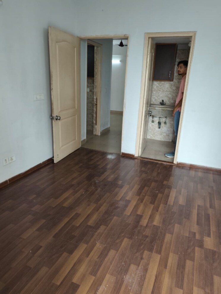 Room, paras-tierea 3 Bedroom 1592 Sq.Ft. Apartment In Sector 137 Noida 8977703