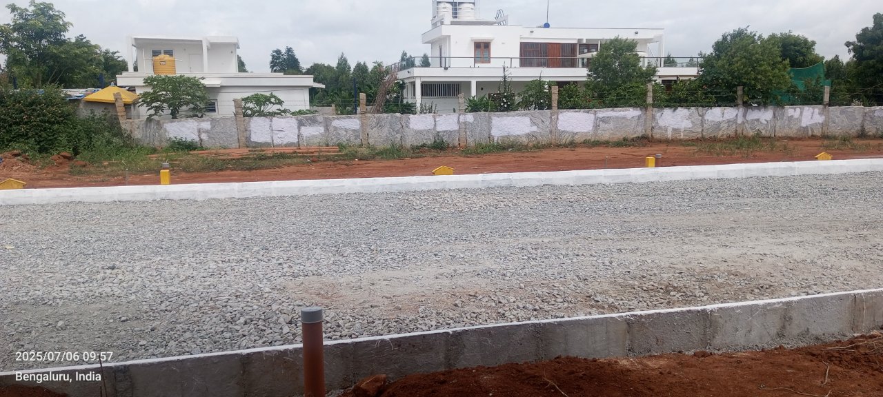 Plot For Sale in Gated Community 