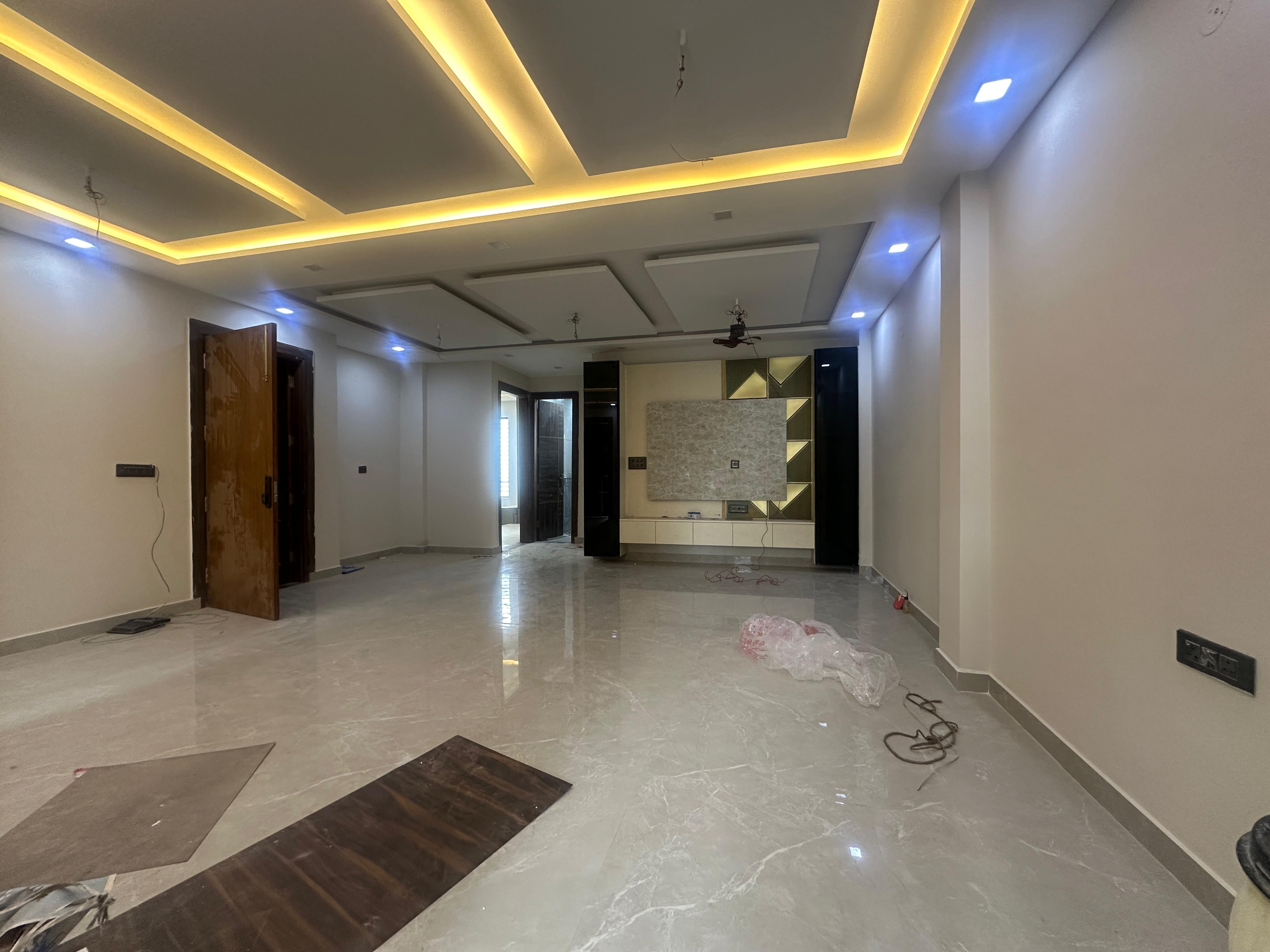 3 BHK + Pooja Room 1400 Sq.Ft. Builder Floor in BPTP District Faridabad