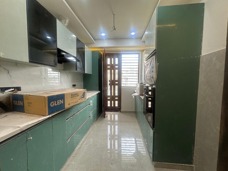 Kitchen, bptp-district-faridabad 3 Bedroom 1400 Sq.Ft. Builder Floor In Sector 81 Faridabad 8977761