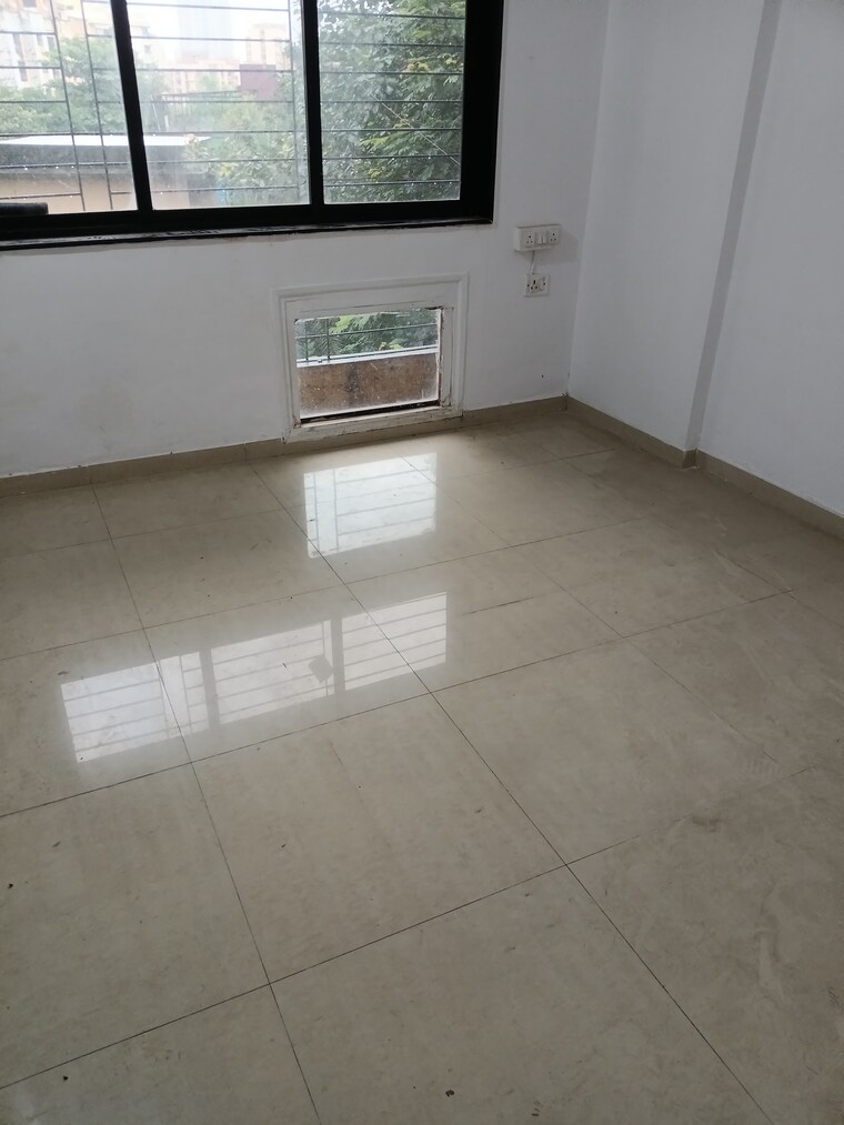 Room, lalani-residency 2 Bedroom 650 Sq.Ft. Apartment In Kavesar Thane 8977741