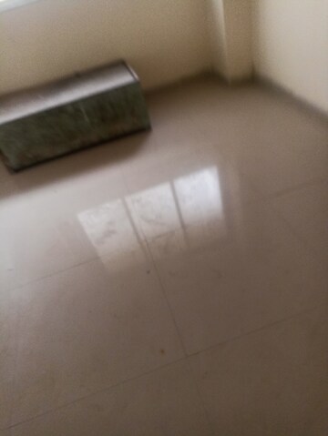 Room in 1 BHK Apartment at MK Aavaas Classic, Dahisar West – for Sale