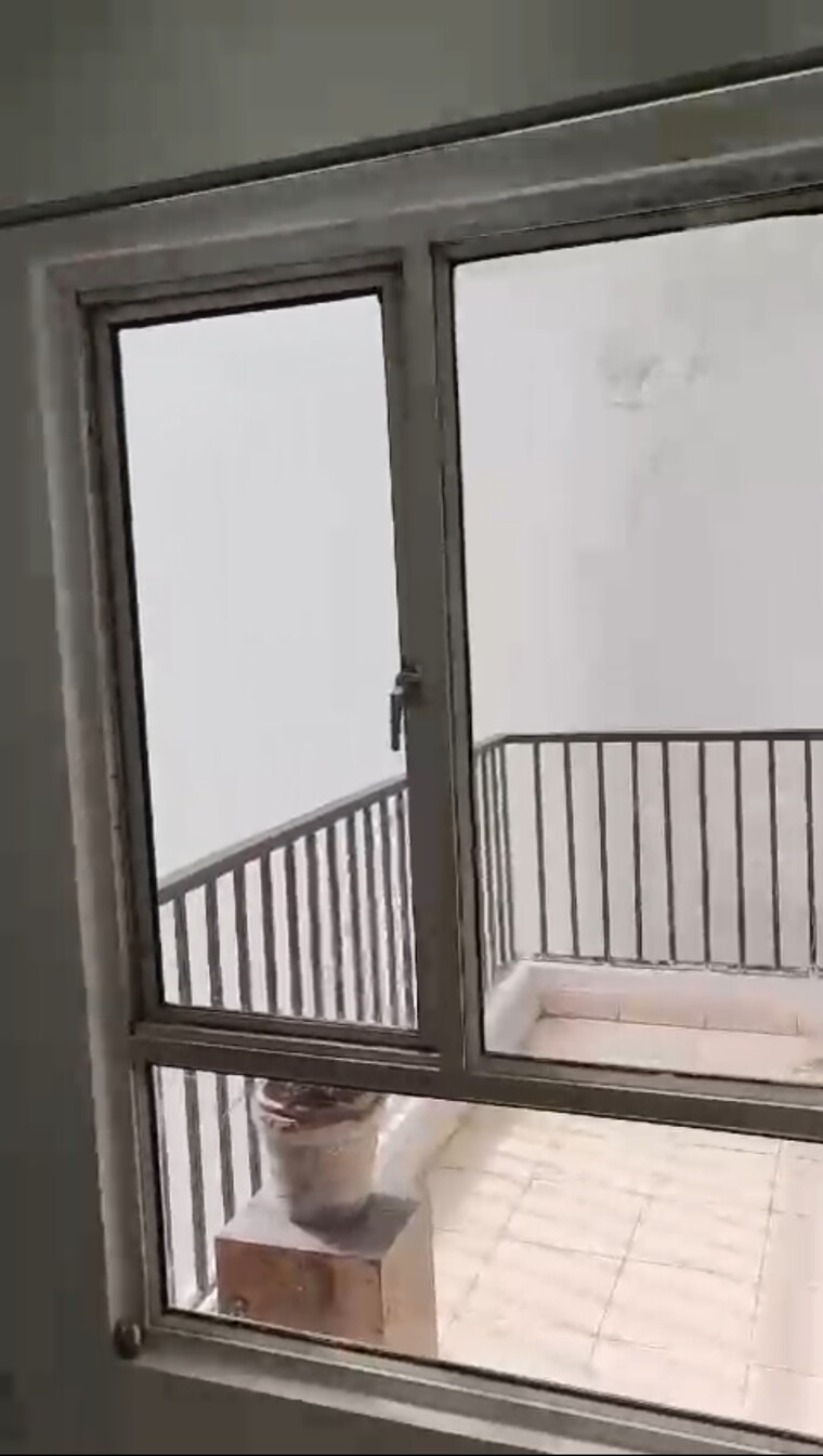 Balcony, panchsheel-greens-ii 3 Bedroom 1350 Sq.Ft. Apartment In Sector 16 Greater Noida Greater Noida 8977887